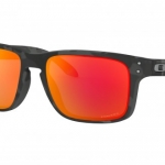 main_oo9102-e955_holbrook_black-camo-prizm-ruby_001_131891_png_heroxl